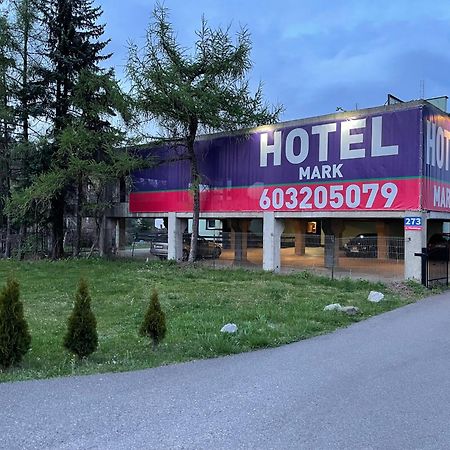 Hotel Mark 마르키 외부 사진